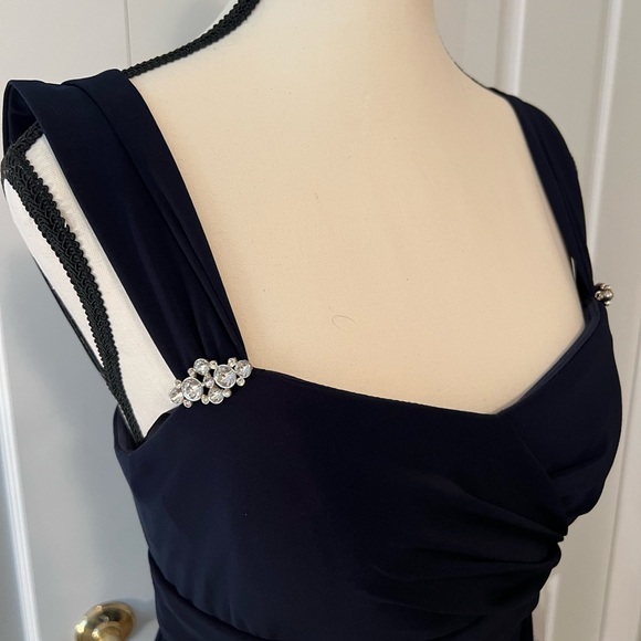 Betsy &Adam evening dress, never worn with tags. - Picture 2 of 7